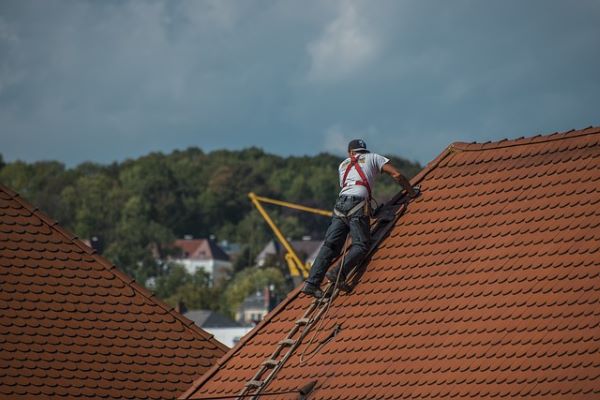 Roof Repairs or Roof Replacement